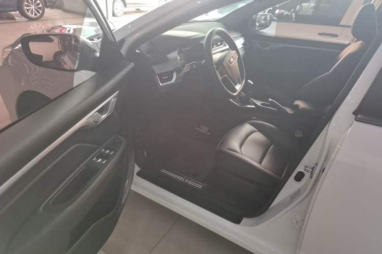 Used Geely Auto Vision 2020 Revised 1.5L Manual Asian Games Edition Driver Seat