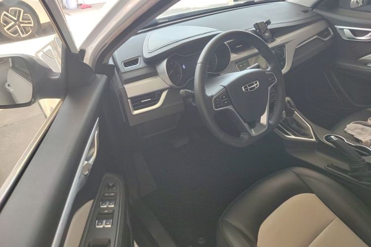 Used Geely Auto Vision 2020 Revised Version 1.5L CVT Asian Games Edition Driver Seat