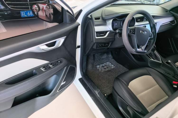 Used Geely Auto Vision 2020 Revised Version 1.5L CVT Asian Games Edition Driver Seat