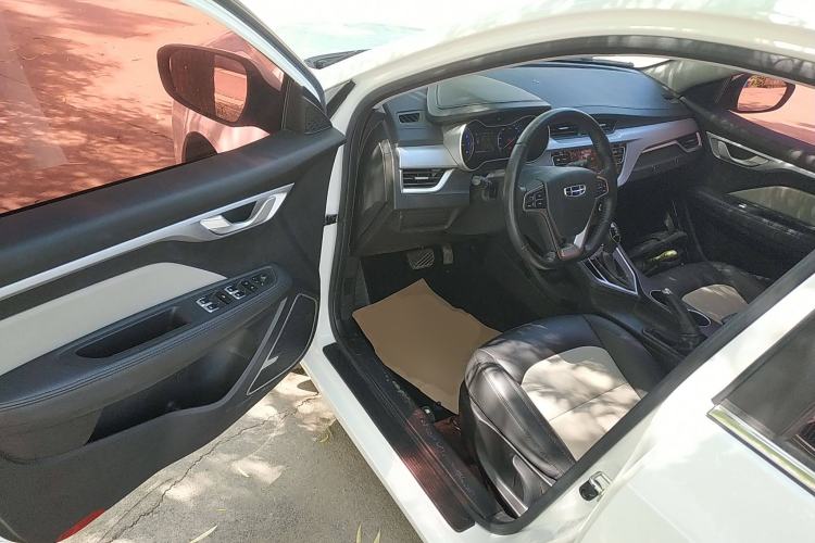Used Geely Auto Vision 2020 Revised Version 1.5L CVT Asian Games Edition Driver Seat