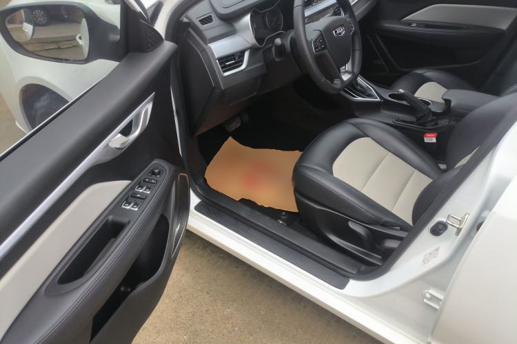 Used Geely Auto Vision 2020 Revised Version 1.5L CVT Asian Games Edition Driver Seat
