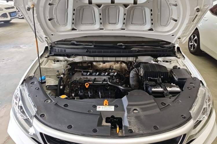Used Geely Auto Vision 2020 1.5L CVT Value Edition Engine Bay