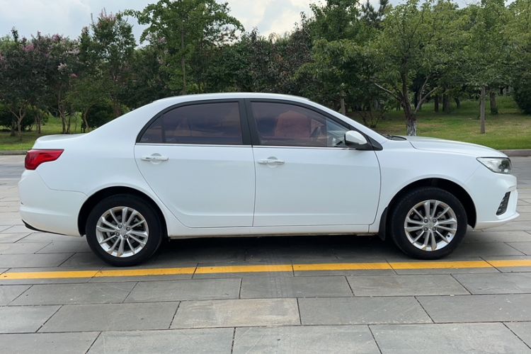Used Geely Auto Vision 2020 Revised 1.5L Manual Asian Games Edition Exterior 3