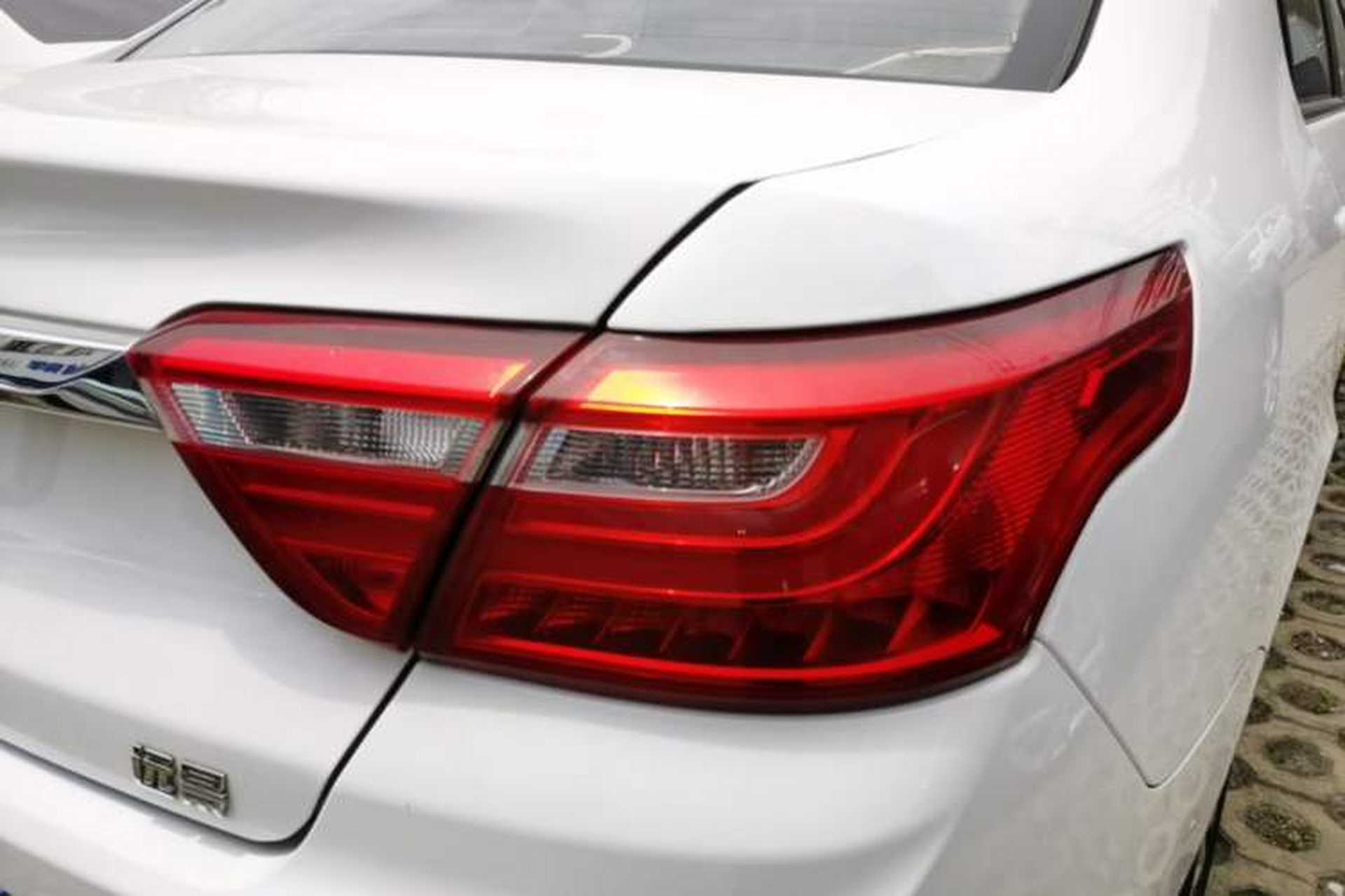 Used Geely Auto Vision 2020 1.5L CVT Asian Games Edition Exterior 3