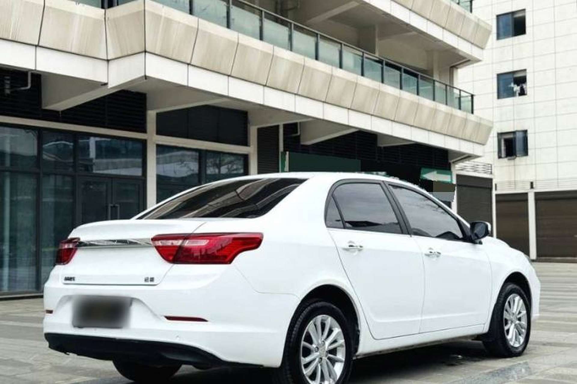Used Geely Auto Vision 2020 Revised 1.5L Manual Asian Games Edition Exterior 3