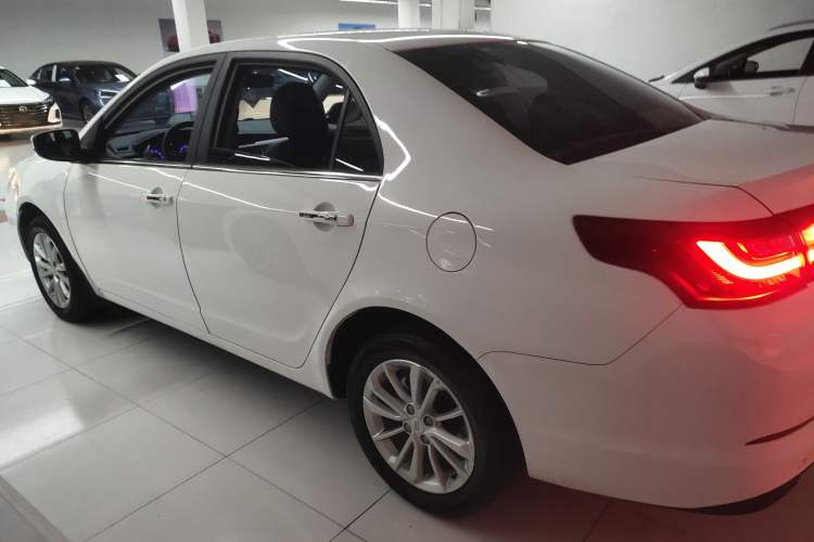Used Geely Auto Vision 2020 Revised Version 1.5L CVT Asian Games Edition Exterior 3