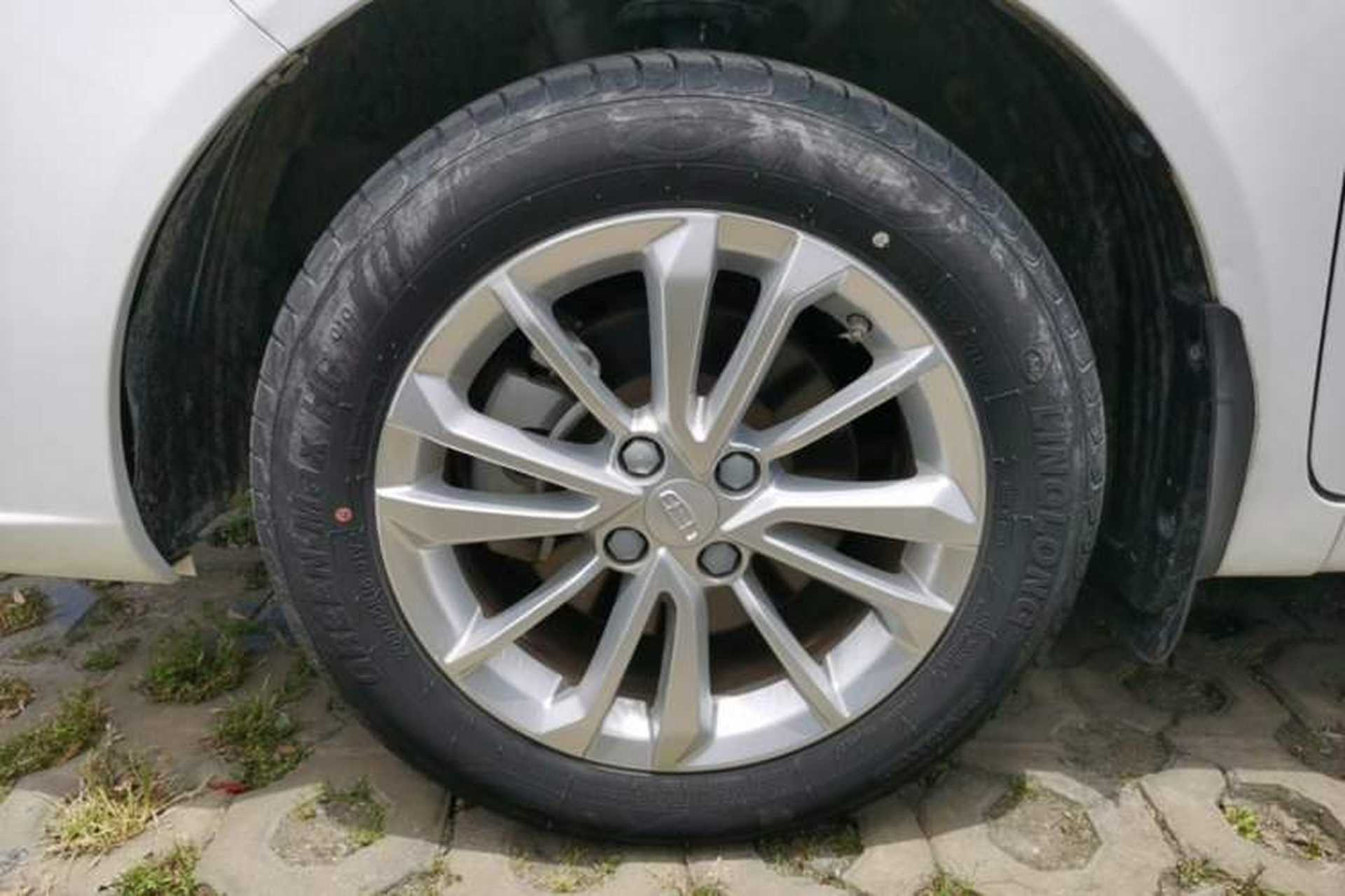 Used Geely Auto Vision 2020 1.5L CVT Asian Games Edition Exterior 4