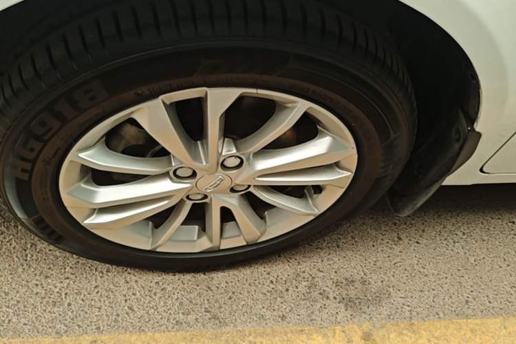Used Geely Auto Vision 2020 Revised Version 1.5L CVT Asian Games Edition Exterior 4