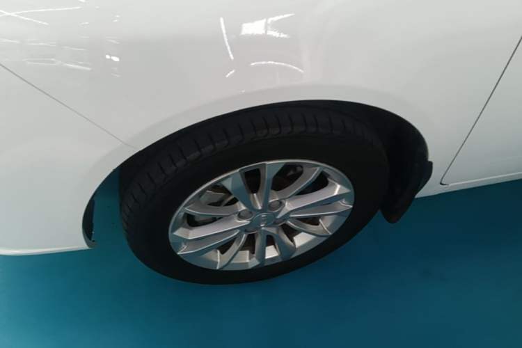 Used Geely Auto Vision 2020 Revised Version 1.5L CVT Asian Games Edition Exterior 4