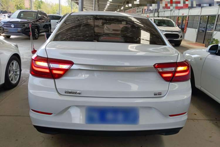 Used Geely Auto Vision 2020 1.5L Manual Value Edition Exterior 4