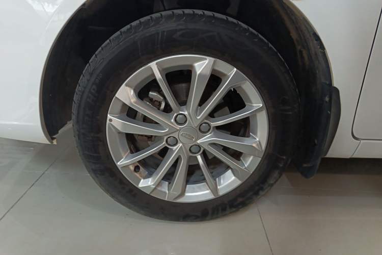Used Geely Auto Vision 2020 Revised 1.5L Manual Asian Games Edition Exterior 4