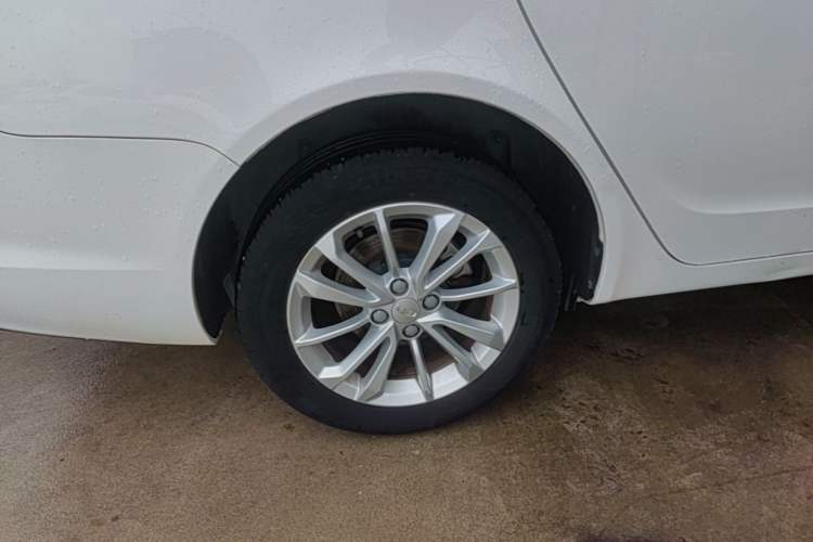 Used Geely Auto Vision 2020 1.5L CVT Value Edition Exterior 5