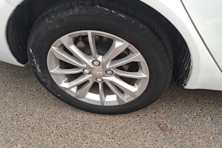 Used Geely Auto Vision 2020 Revised Version 1.5L CVT Asian Games Edition Exterior 5