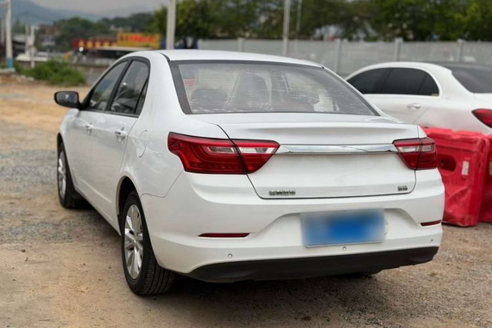 Used Geely Auto Vision 2020 Revised Version 1.5L CVT Asian Games Edition Exterior 5