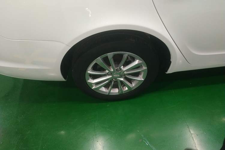 Used Geely Auto Vision 2020 Revised 1.5L Manual Asian Games Edition Exterior 5