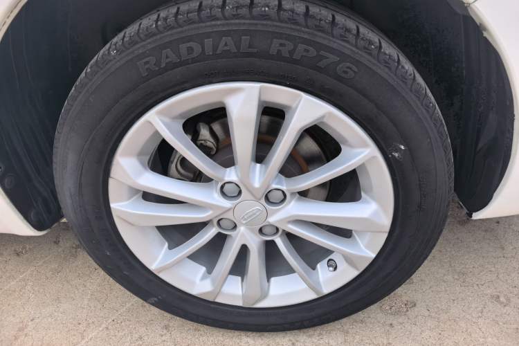 Used Geely Auto Vision 2020 1.5L CVT Asian Games Edition Exterior 5