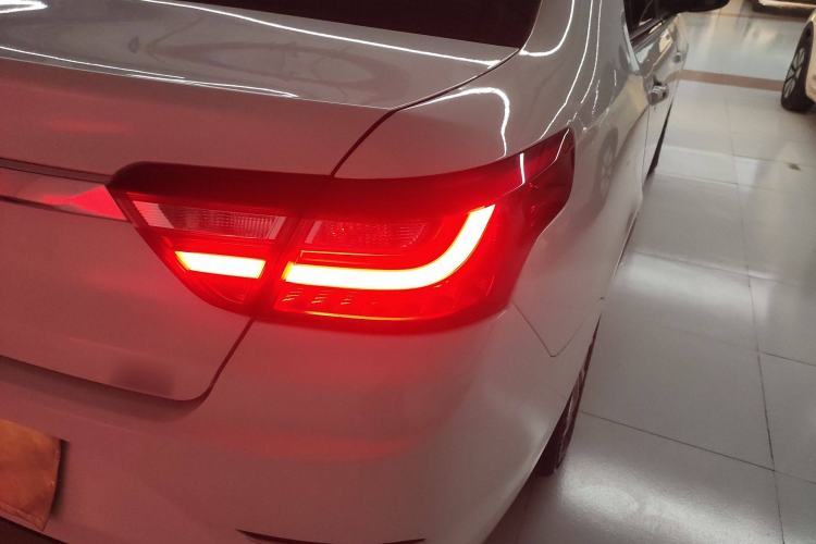 Used Geely Auto Vision 2020 Revised Version 1.5L CVT Asian Games Edition Exterior 6