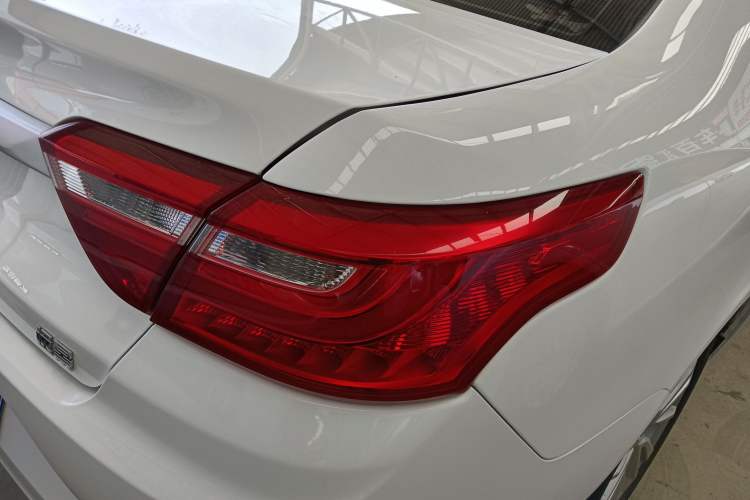 Used Geely Auto Vision 2020 1.5L Manual Value Edition Exterior 6