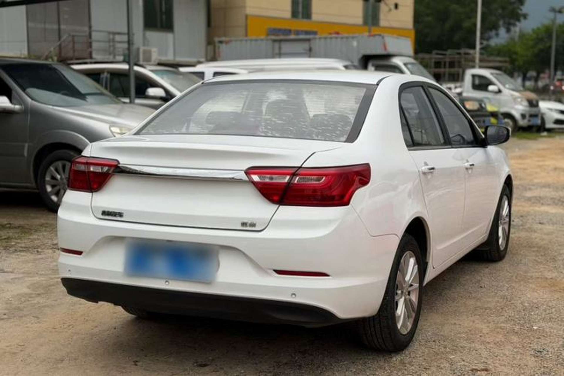 Used Geely Auto Vision 2020 Revised Version 1.5L CVT Asian Games Edition Exterior 7