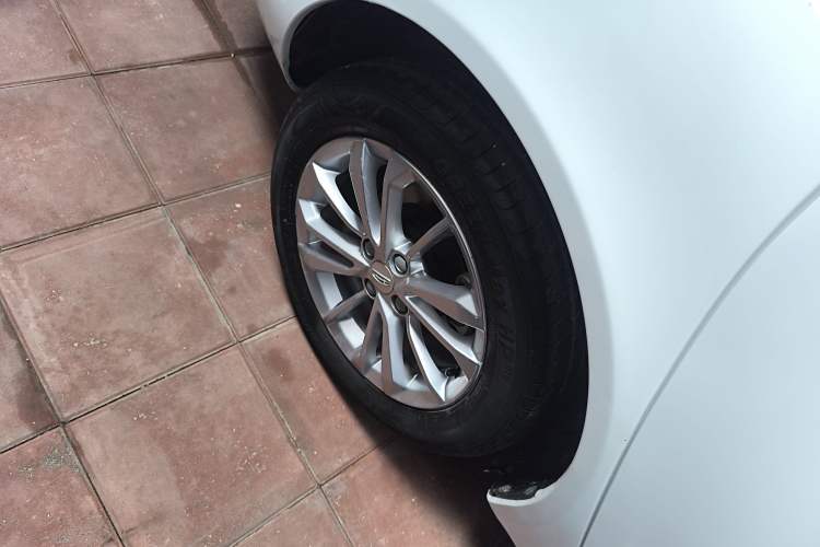 Used Geely Auto Vision 2020 Revised Version 1.5L CVT Asian Games Edition Exterior 8