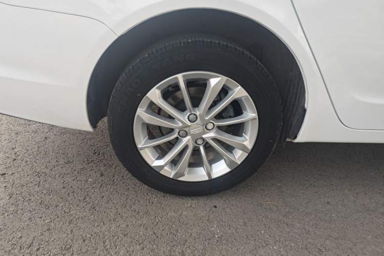 Used Geely Auto Vision 2020 1.5L Manual Asian Games Edition Exterior 8