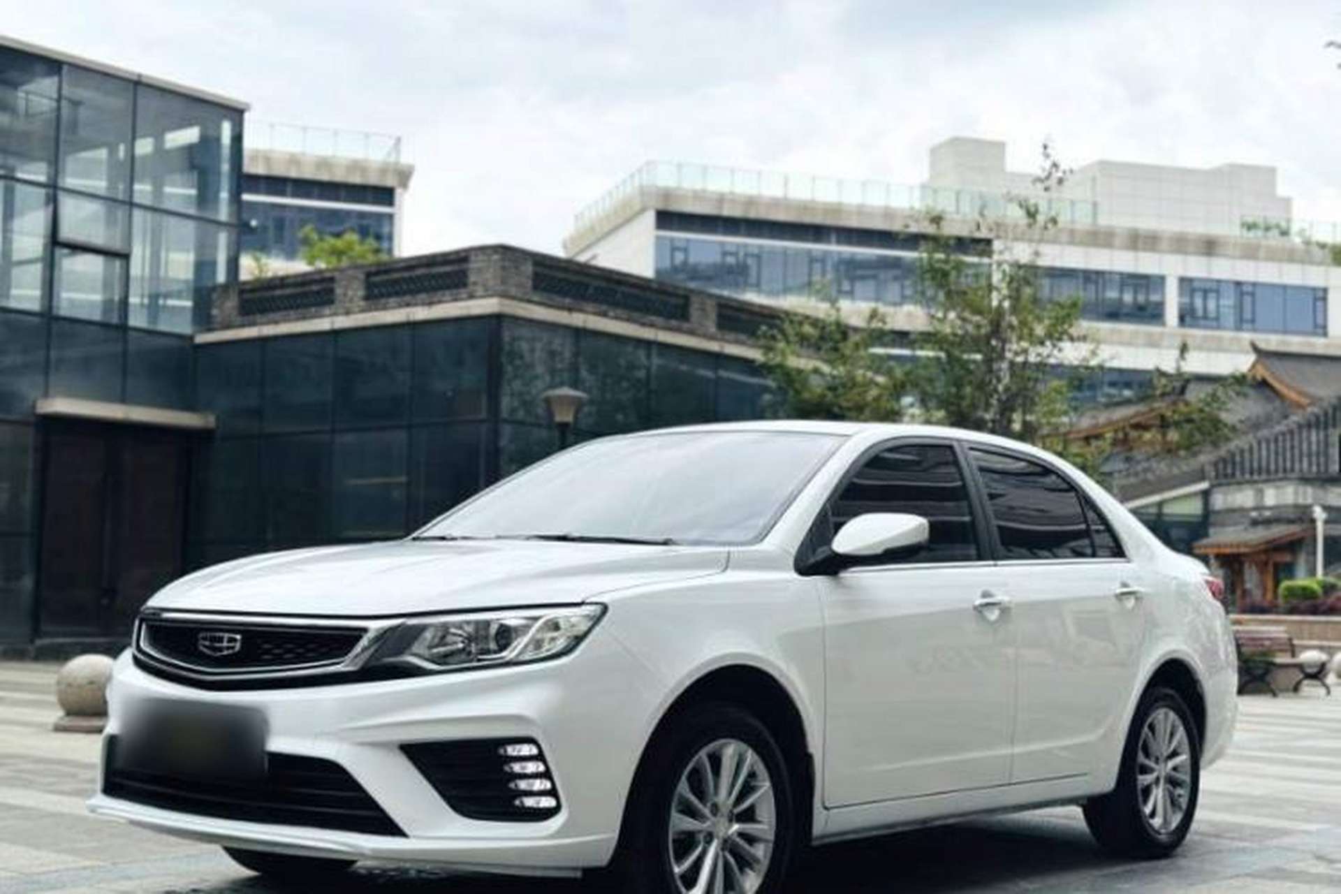 Used Geely Auto Vision 2020 Revised 1.5L Manual Asian Games Edition Front Left 45 Deg