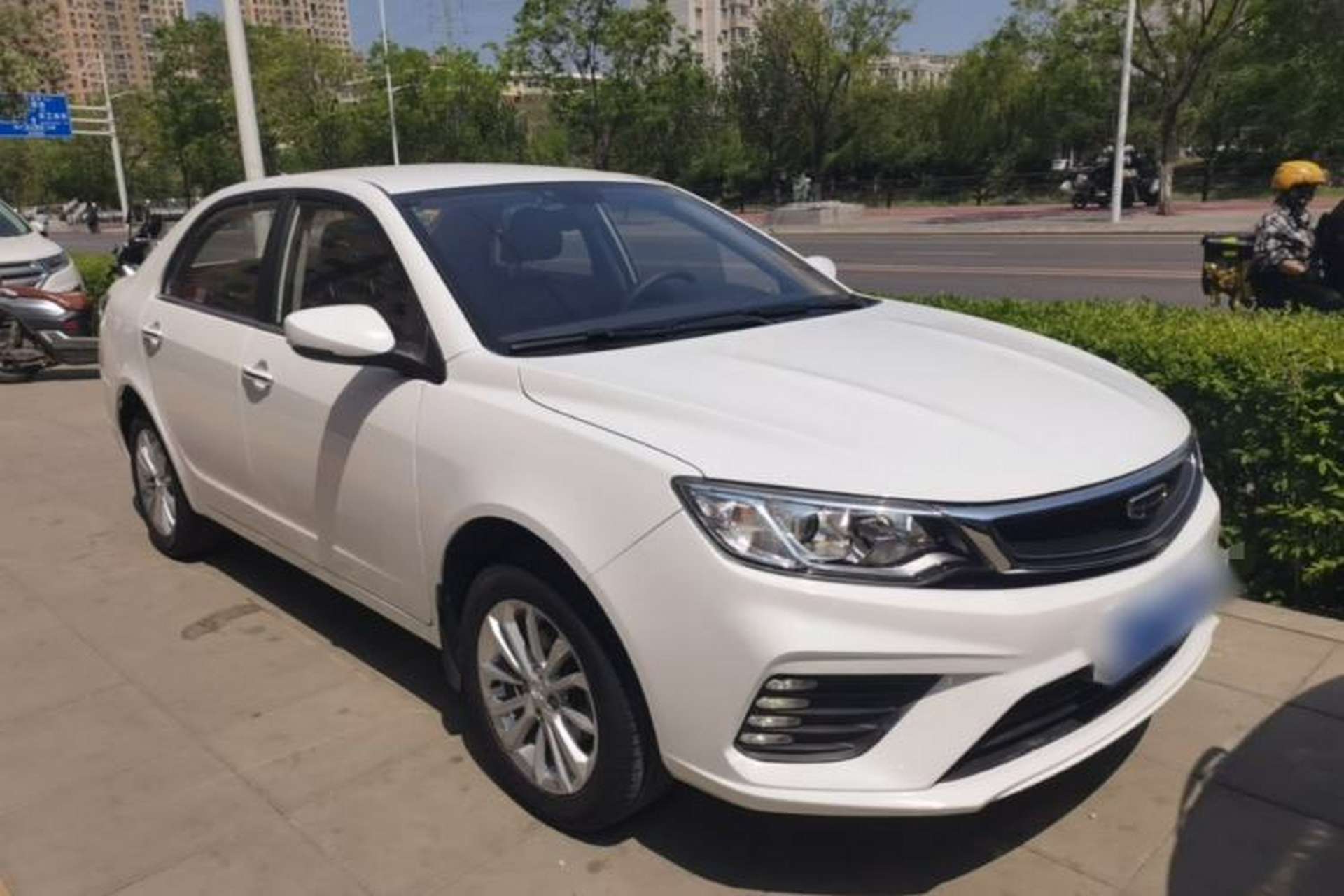 Used Geely Auto Vision 2020 Revised 1.5L Manual Asian Games Edition Front Right 45 Deg