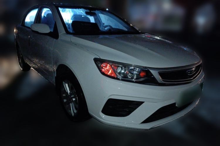 Used Geely Auto Vision 2020 1.5L Manual Value Edition Front Right 45 Deg