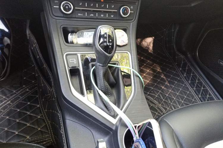 Used Geely Auto Vision 2020 1.5L CVT Asian Games Edition Gear Lever