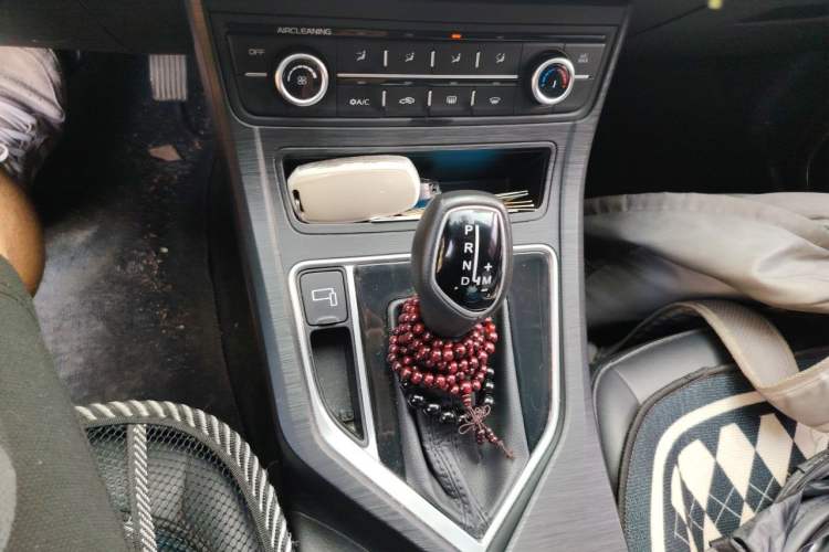 Used Geely Auto Vision 2020 1.5L CVT Asian Games Edition Gear Lever