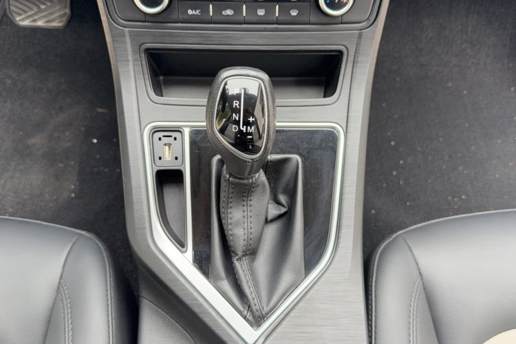 Used Geely Auto Vision 2020 1.5L CVT Asian Games Edition Gear Lever