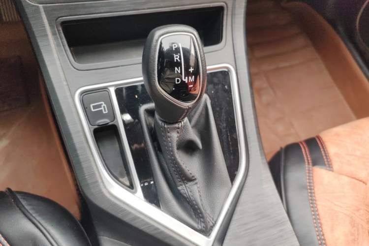 Used Geely Auto Vision 2020 1.5L CVT Asian Games Edition Gear Lever