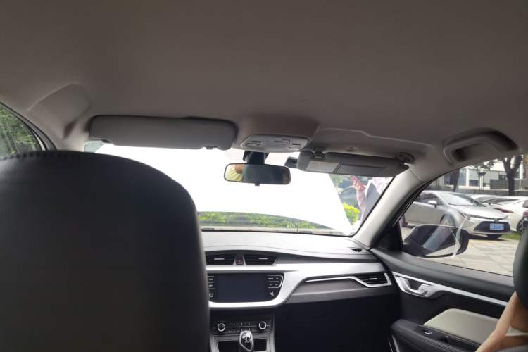 Used Geely Auto Vision 2020 1.5L CVT Asian Games Edition Headliner