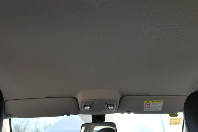 Used Geely Auto Vision 2020 1.5L Manual Value Edition Headliner