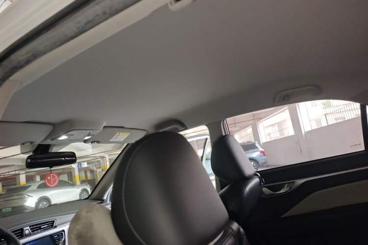 Used Geely Auto Vision 2020 1.5L CVT Asian Games Edition Headliner