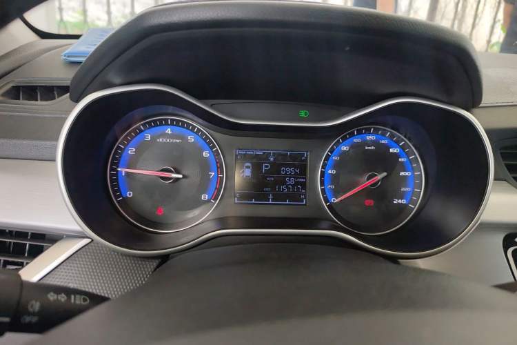 Used Geely Auto Vision 2020 Revised Version 1.5L CVT Asian Games Edition Instrument Cluster
