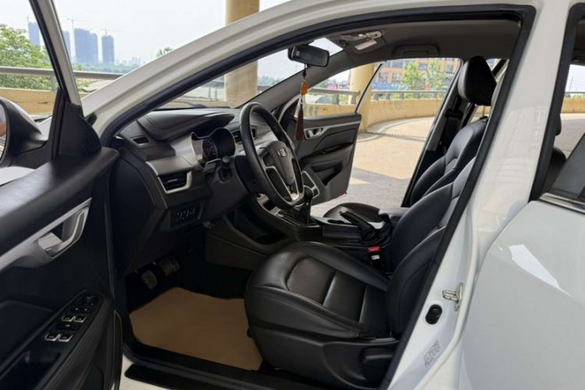 Used Geely Auto Vision 2020 Revised 1.5L Manual Asian Games Edition Interior 1