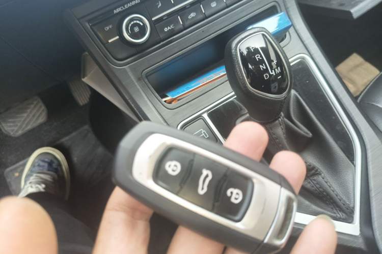 Used Geely Auto Vision 2020 Revised Version 1.5L CVT Asian Games Edition Interior 1