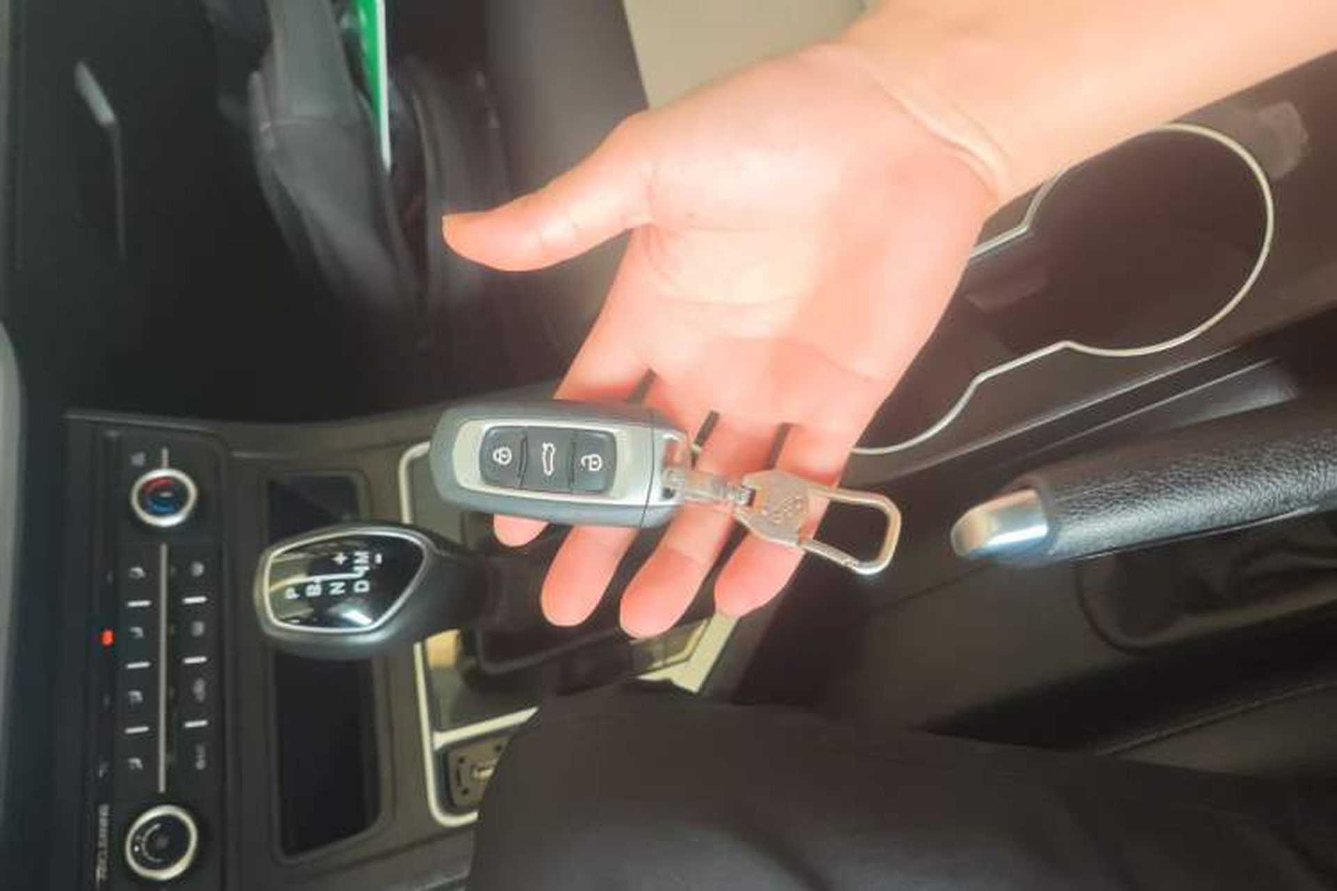 Used Geely Auto Vision 2020 1.5L CVT Asian Games Edition Interior 1