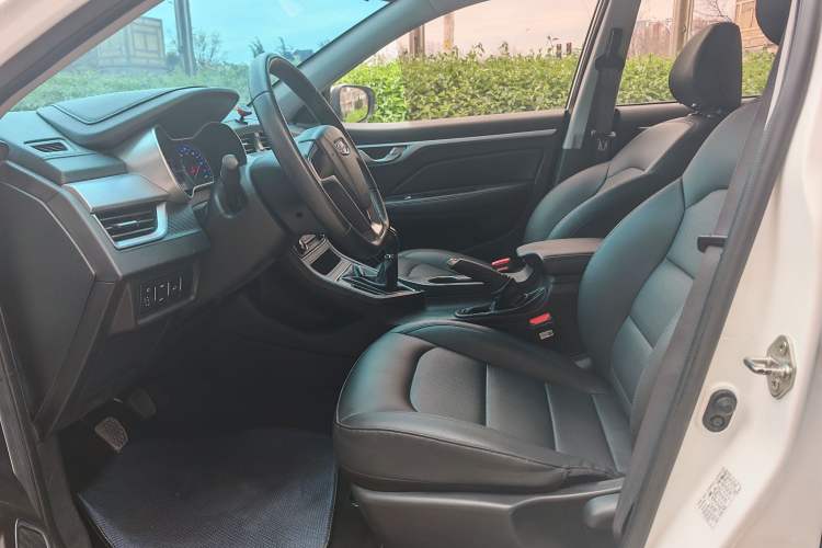 Used Geely Auto Vision 2020 Revised 1.5L Manual Asian Games Edition Interior 1