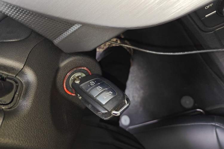 Used Geely Auto Vision 2020 1.5L Manual Value Edition Interior 1