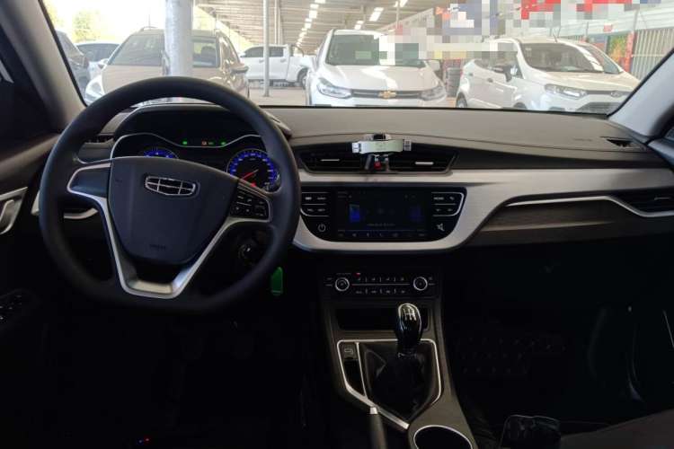 Used Geely Auto Vision 2020 1.5L Manual Value Edition Interior 2