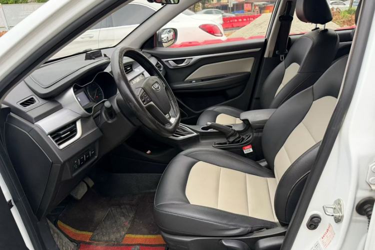 Used Geely Auto Vision 2020 Revised Version 1.5L CVT Asian Games Edition Interior 3