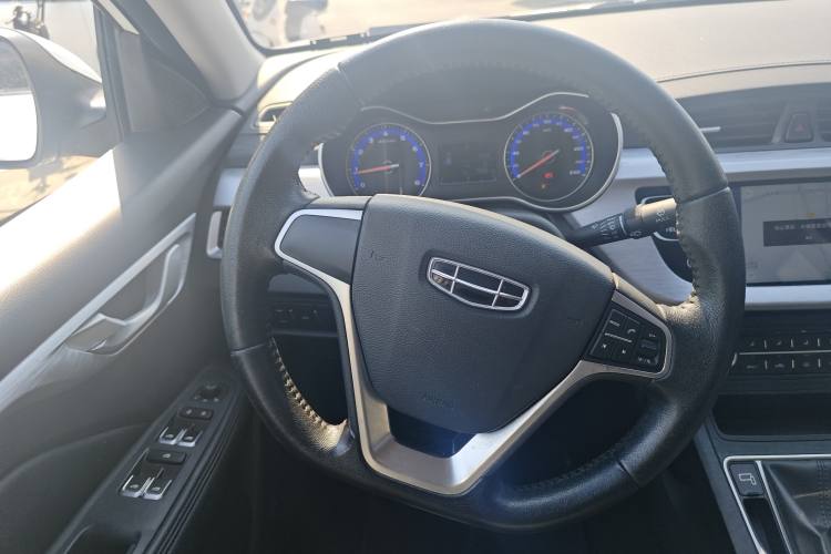 Used Geely Auto Vision 2020 Revised 1.5L Manual Asian Games Edition Interior 3