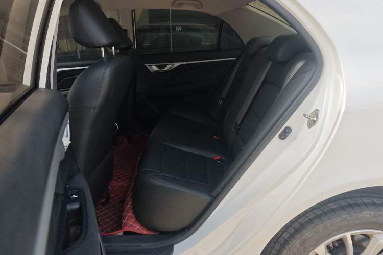Used Geely Auto Vision 2020 1.5L CVT Value Edition Interior 4