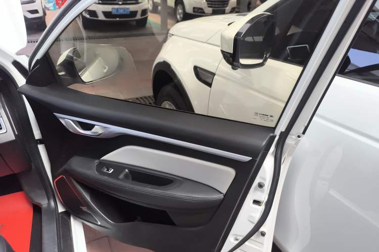 Used Geely Auto Vision 2020 Revised Version 1.5L CVT Asian Games Edition Interior 5