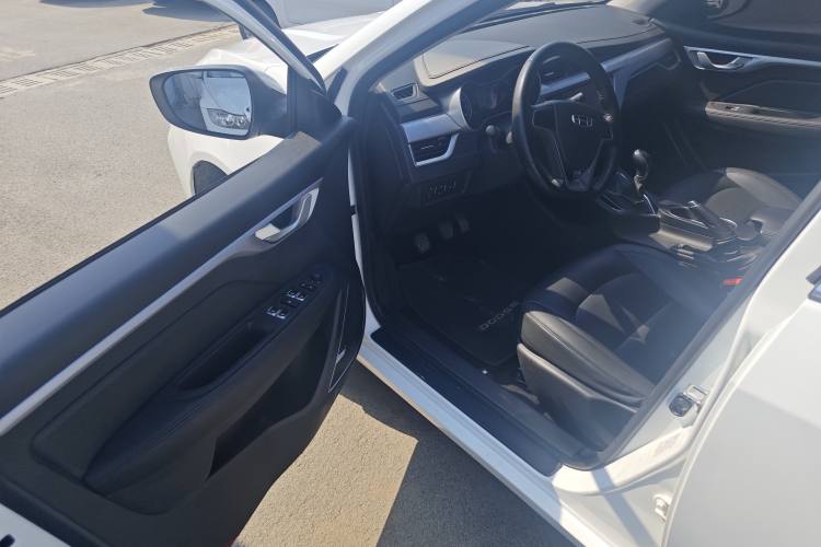 Used Geely Auto Vision 2020 Revised 1.5L Manual Asian Games Edition Interior 6