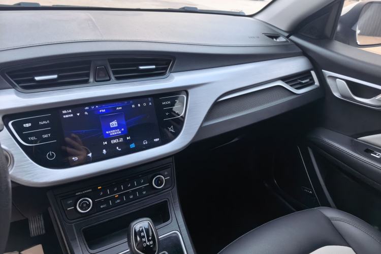Used Geely Auto Vision 2020 1.5L CVT Asian Games Edition Interior 6