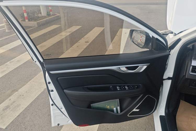 Used Geely Auto Vision 2020 1.5L Manual Asian Games Edition Interior 7