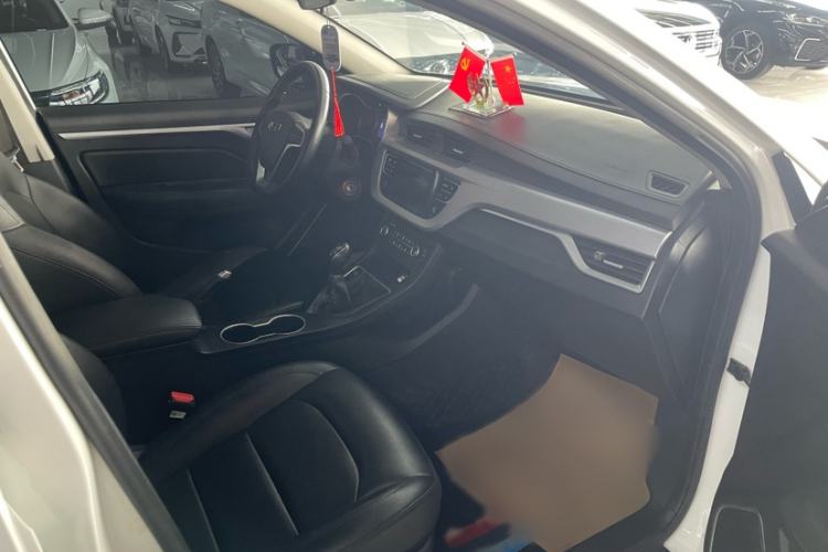 Used Geely Auto Vision 2020 Revised 1.5L Manual Asian Games Edition Interior 8